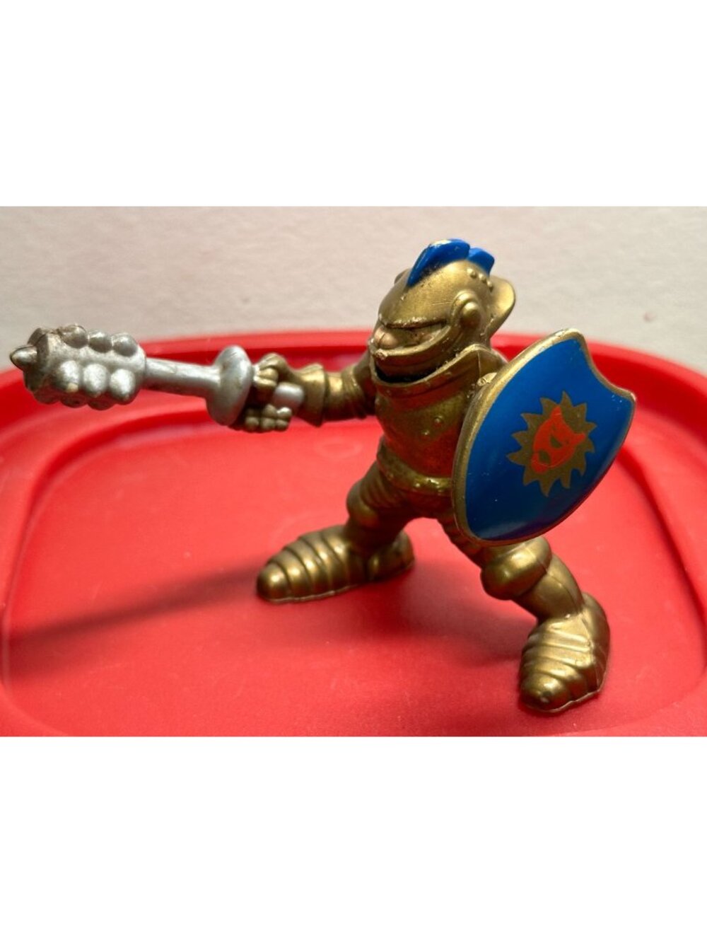 Fisher Price Great Adventures Action Figure Gold Armor Suit Knight Spiked Club